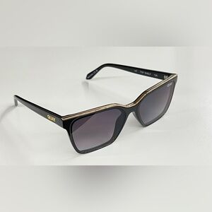 Quay Top Shelf Black Smoke